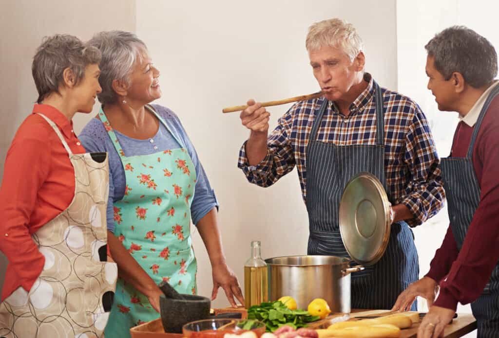 People who love to eat are always the best people.